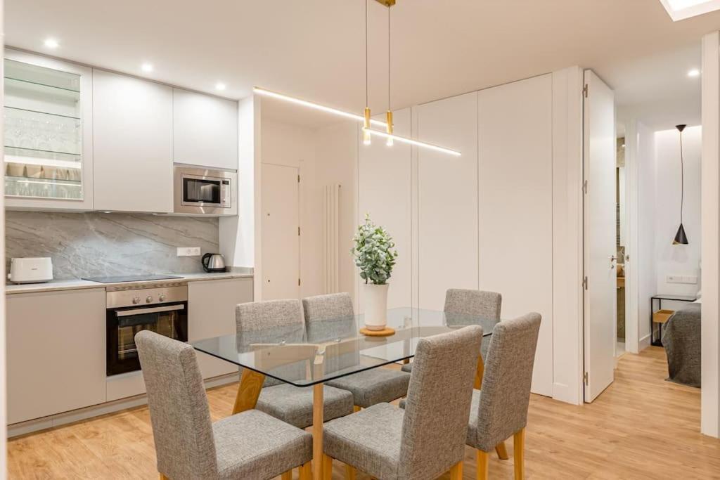 Apartmán Gran Via VI Calle Jacometrezo 2Br 2Bh Madrid Exteriér fotografie